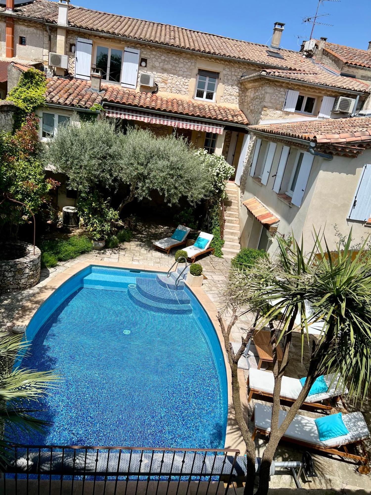 La Maison Des Autres, Piscine Chauffee, Chambres D'Hotes Proches Uzes, Nimes, Pont Du Gard Saint-Genies-de-Malgoires Exterior photo